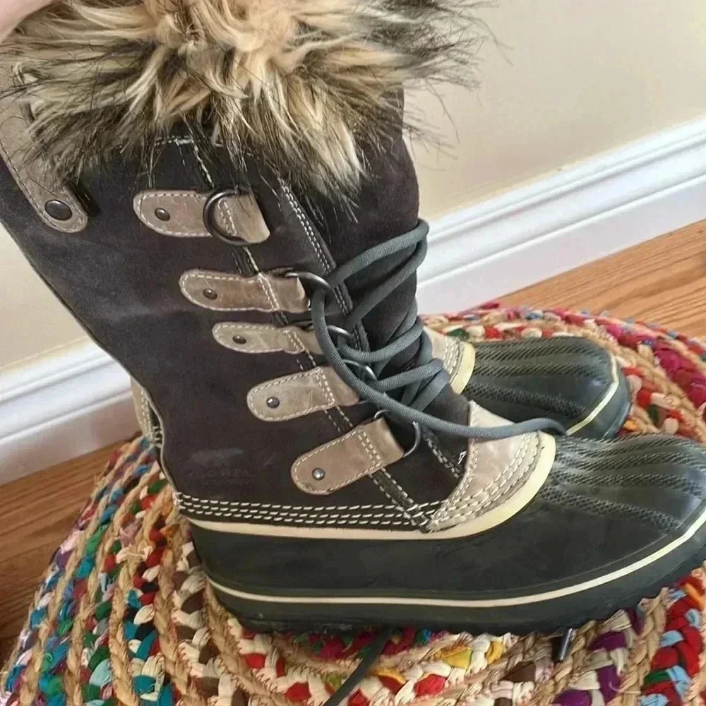 Sorel Waterproof Suede Leather Snow Boots - Picture 2 of 6